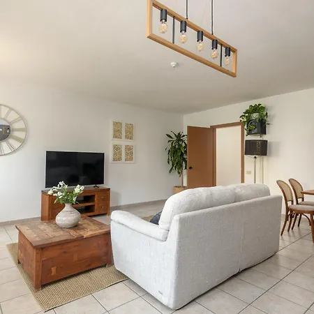 Zoe By Moderno Olbia