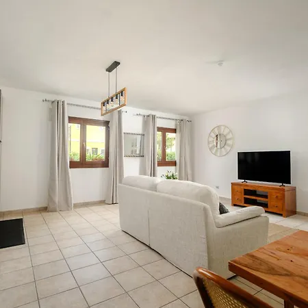 Zoe By Moderno * Olbia