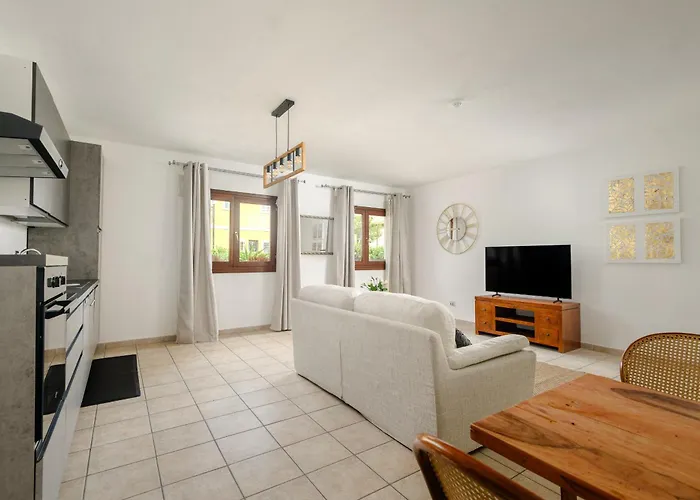 Zoe By Moderno * Olbia